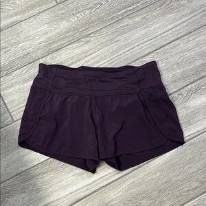 Lululemon speed shorts size 6 good used condition